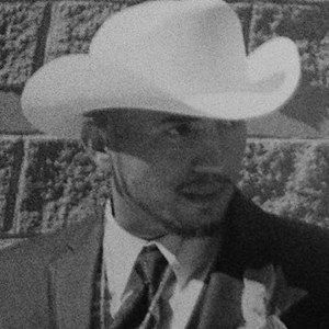 Meet your Posher, Diego